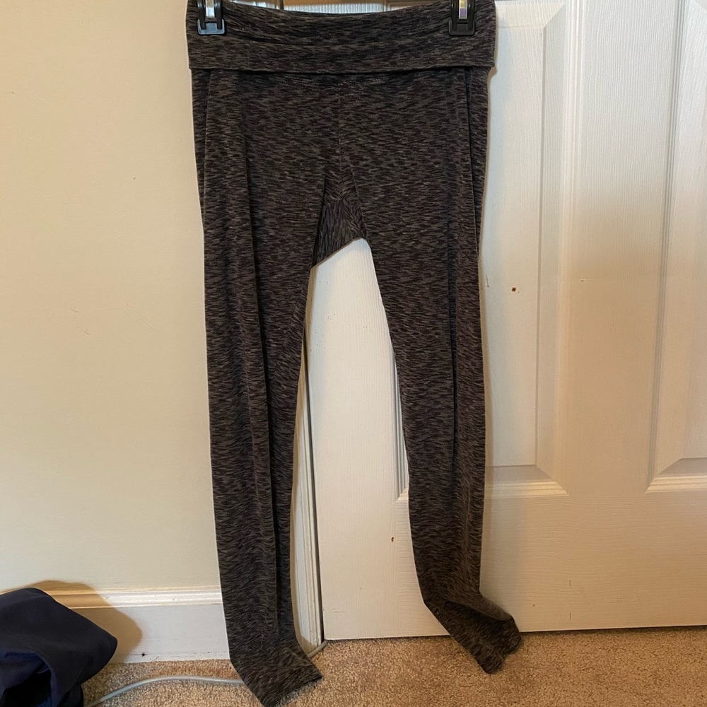 SO leggings